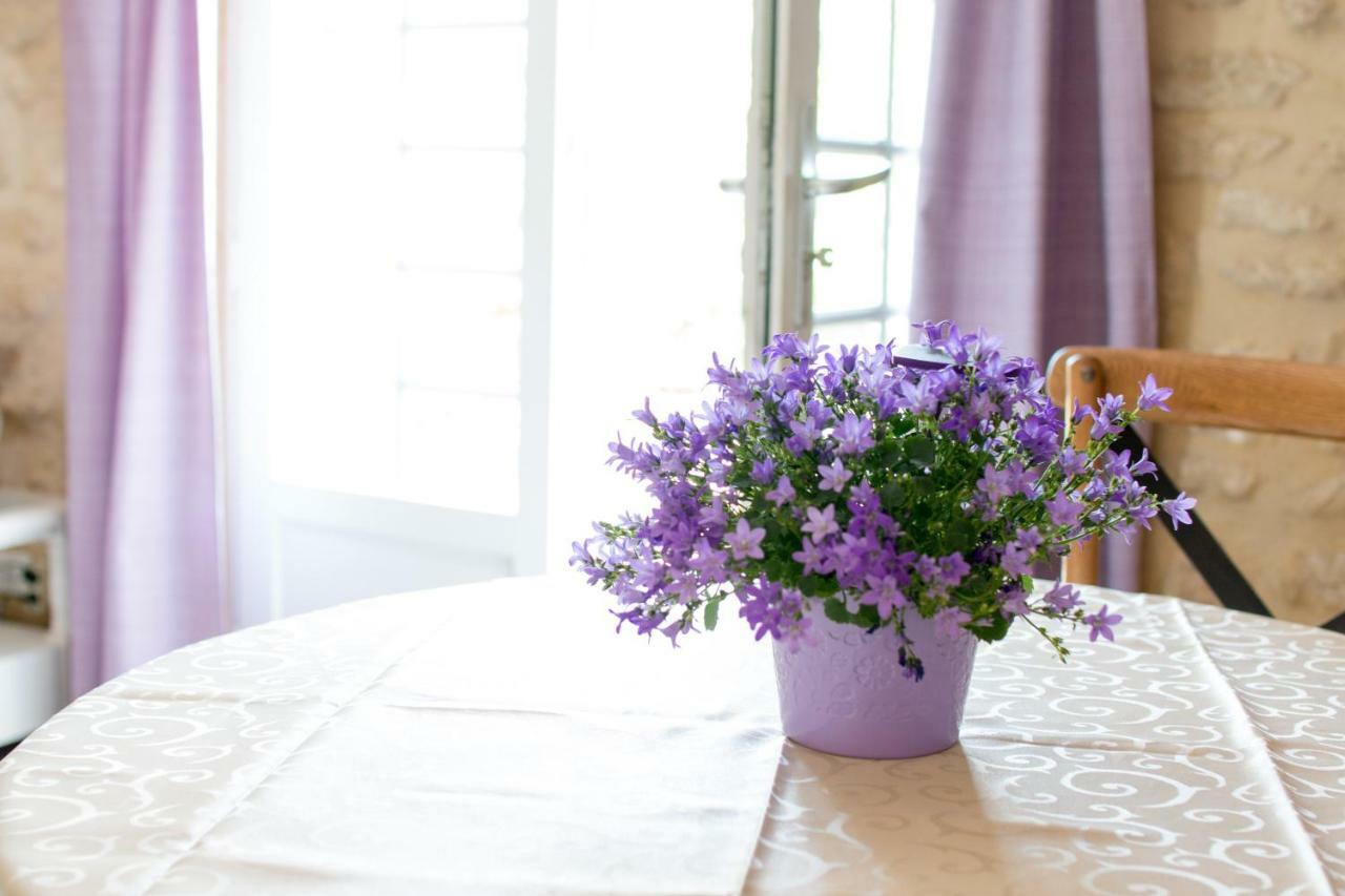 Mas De La Rivoire B&B Villevieille Ngoại thất bức ảnh
