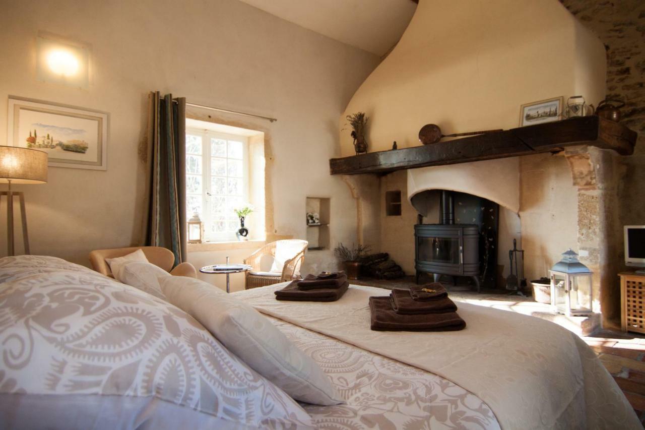 Mas De La Rivoire B&B Villevieille Ngoại thất bức ảnh