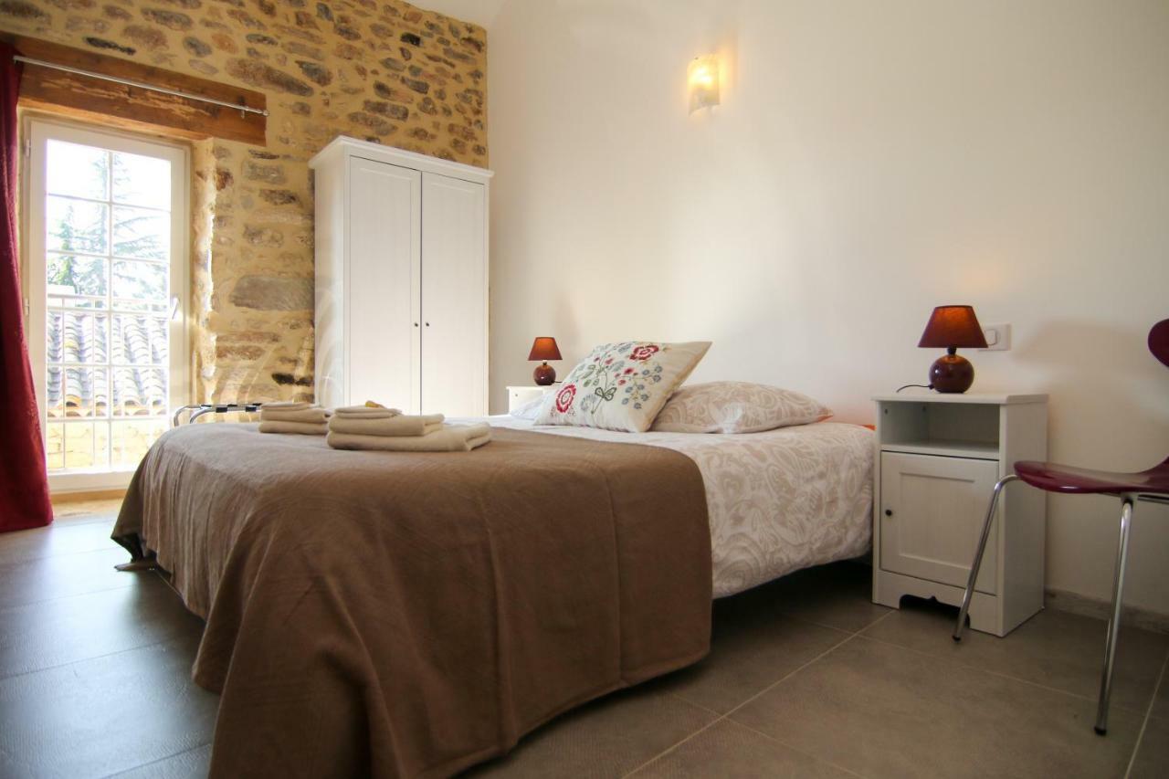 Mas De La Rivoire B&B Villevieille Ngoại thất bức ảnh